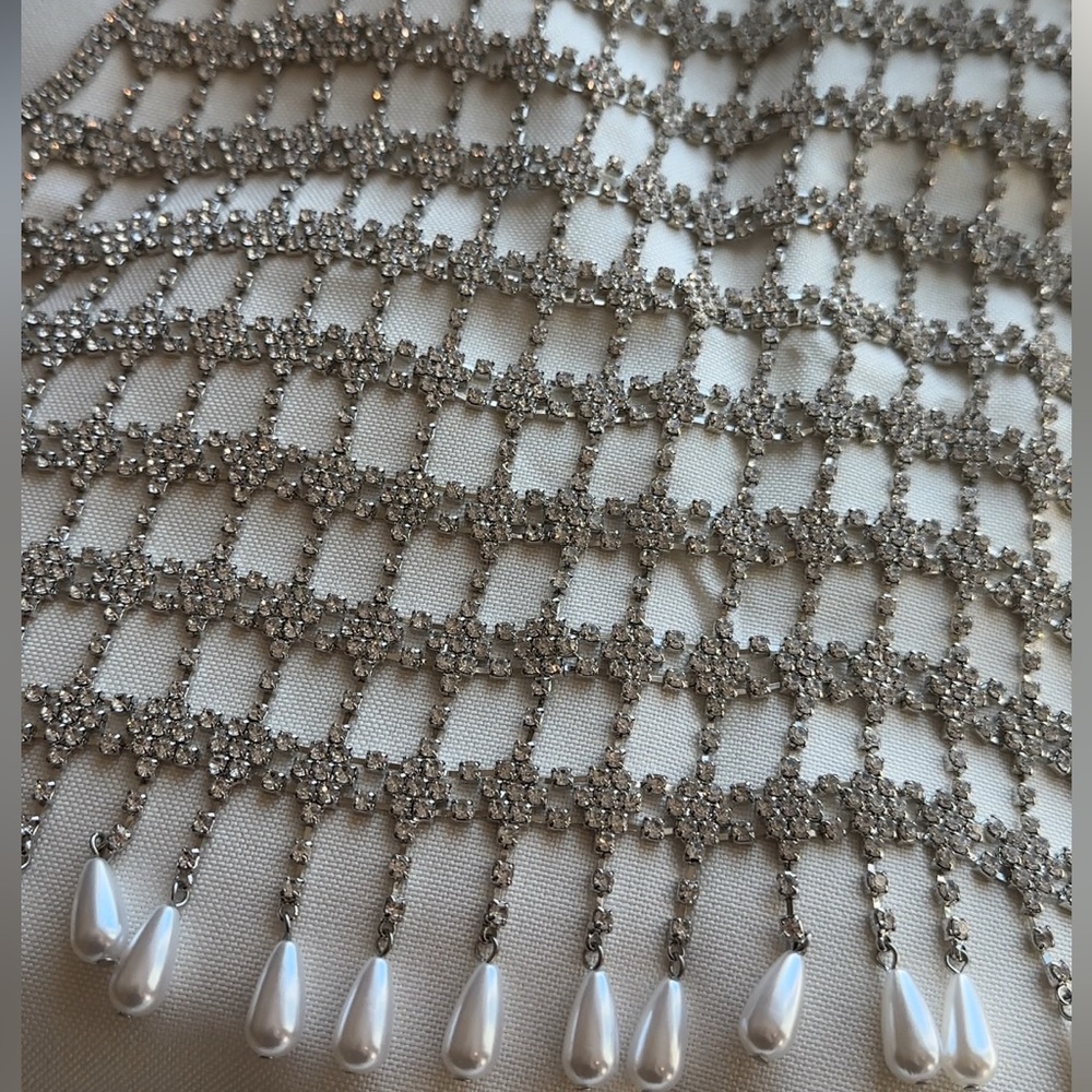 Dylanlex Inspired 12th Tribe Bejeweled Top with Pearl Drops - Picture 4 of 5